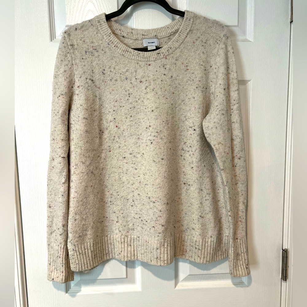 Women’s Oldy Navy sweater
